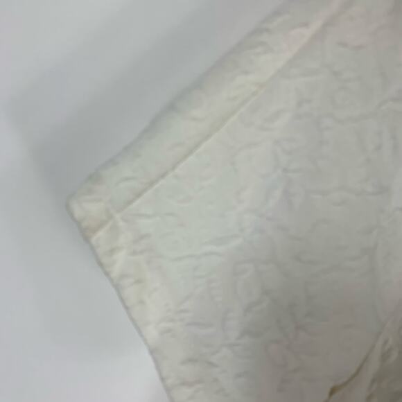 Do & Be Cream Crop Top Stretch Textured Cutout Small - Picture 9 of 9